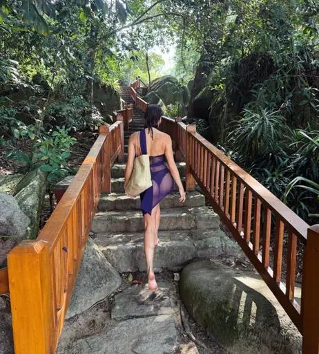 Image 7729769 from Isis Valverde