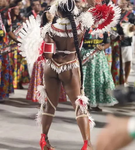 Image 7728473 from Erika Januza