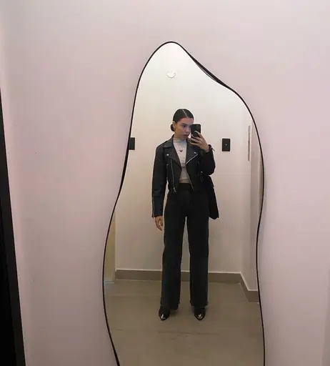 Image 7717817 from Violet Orlandi