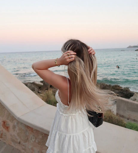Image 771476 from Hannah Cauko