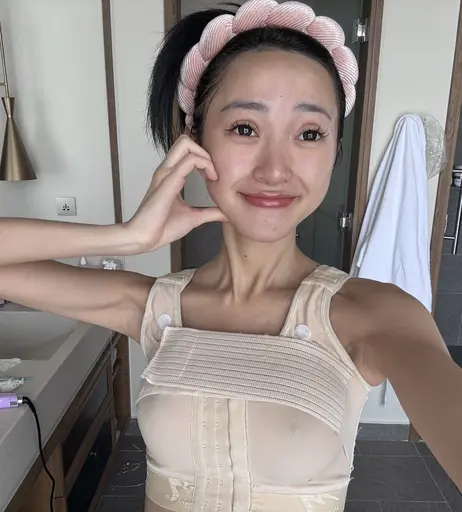 Image 7710858 from Clara dao