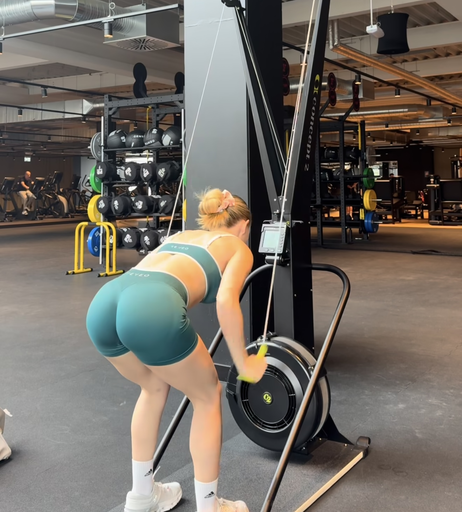 Image 7702439 from fitbyhannaah