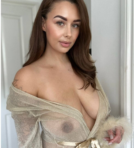 Image 7095416 from Busty belle