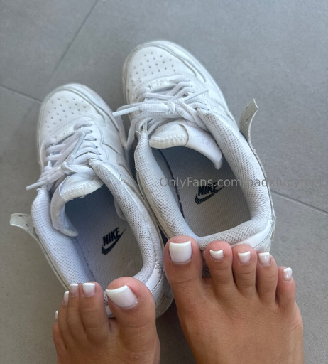 Image 7096236 from Badxlucyfeet