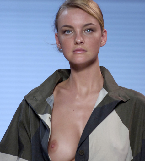 Image 7075057 from Caroline Trentini